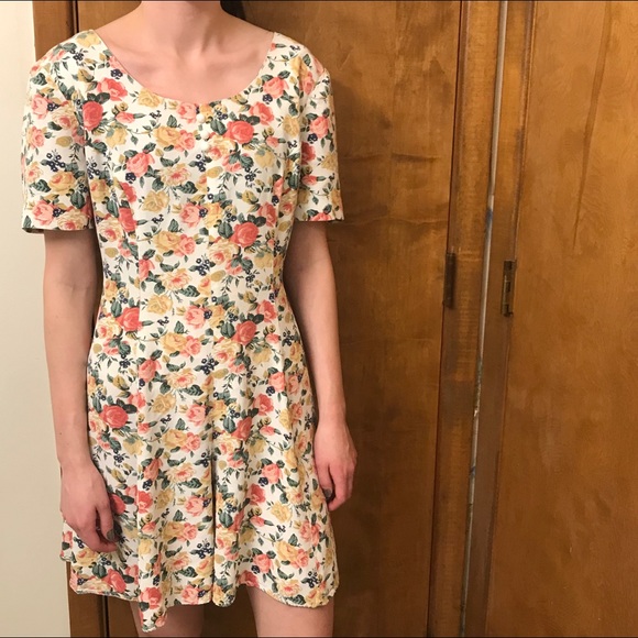 Vintage Dresses & Skirts - Vintage Floral Romper